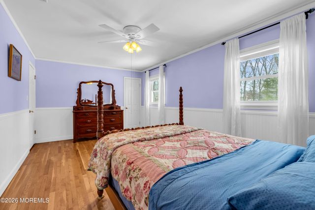 7 Friar Lane, Manalapan, NJ 07726