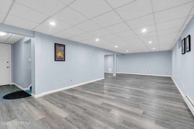 7 Friar Lane, Manalapan, NJ 07726