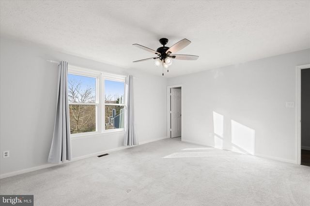 6184 SAWYER RD, New Market, MD 21774