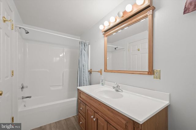 6184 SAWYER RD, New Market, MD 21774