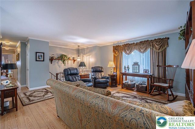 5154 Shawnee Boulevard, North Whitehall Twp, PA 18078