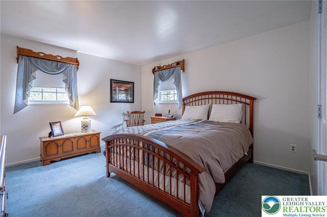 5154 Shawnee Boulevard, North Whitehall Twp, PA 18078