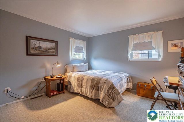 5154 Shawnee Boulevard, North Whitehall Twp, PA 18078