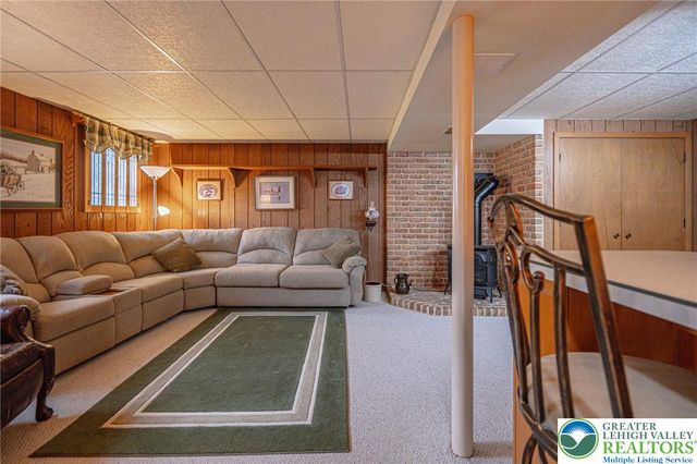 5154 Shawnee Boulevard, North Whitehall Twp, PA 18078