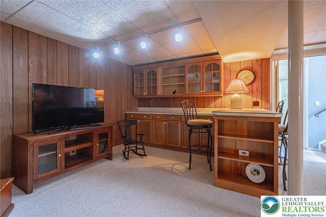 5154 Shawnee Boulevard, North Whitehall Twp, PA 18078