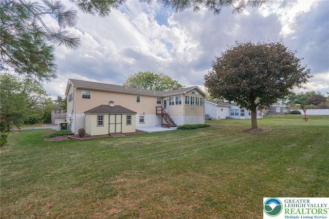 5154 Shawnee Boulevard, North Whitehall Twp, PA 18078