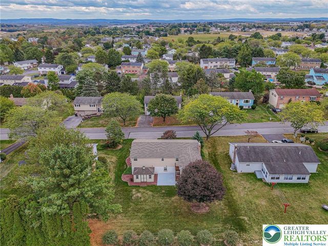 5154 Shawnee Boulevard, North Whitehall Twp, PA 18078