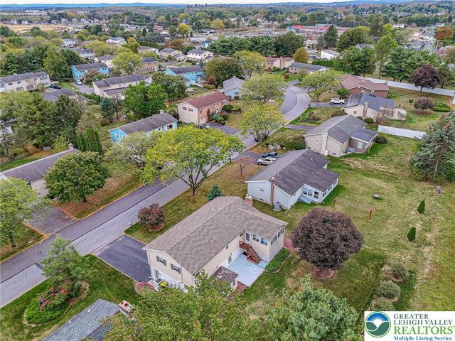 5154 Shawnee Boulevard, North Whitehall Twp, PA 18078