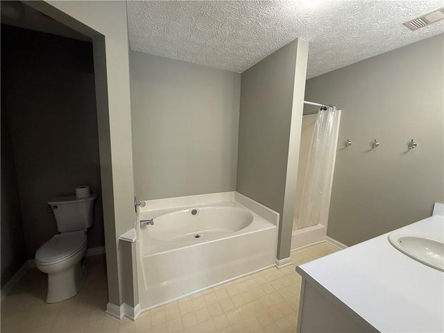 1001 Holly Drive 207, Gainesville, GA 30501