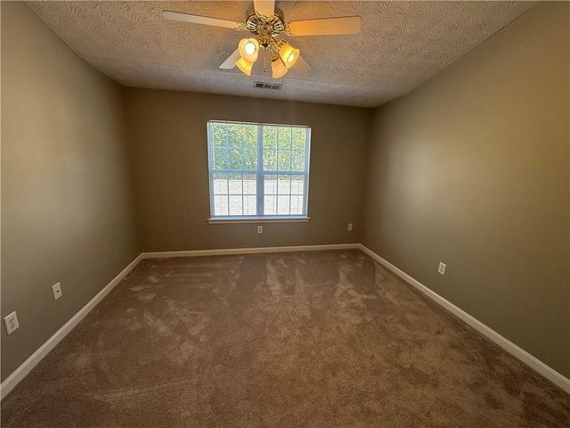 1001 Holly Drive 207, Gainesville, GA 30501