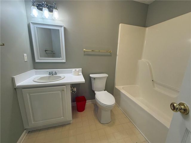 1001 Holly Drive 207, Gainesville, GA 30501