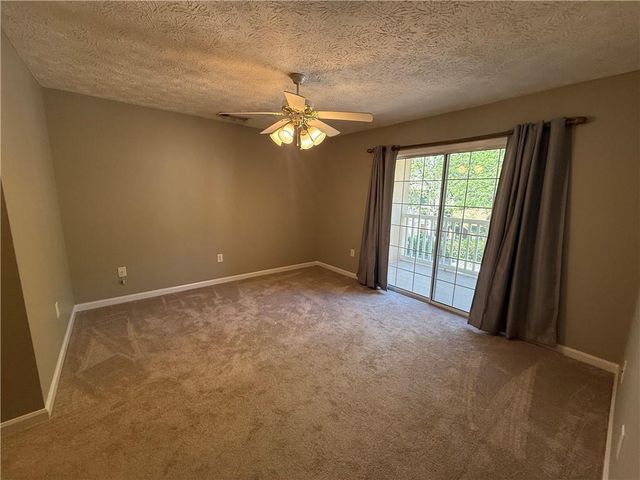 1001 Holly Drive 207, Gainesville, GA 30501