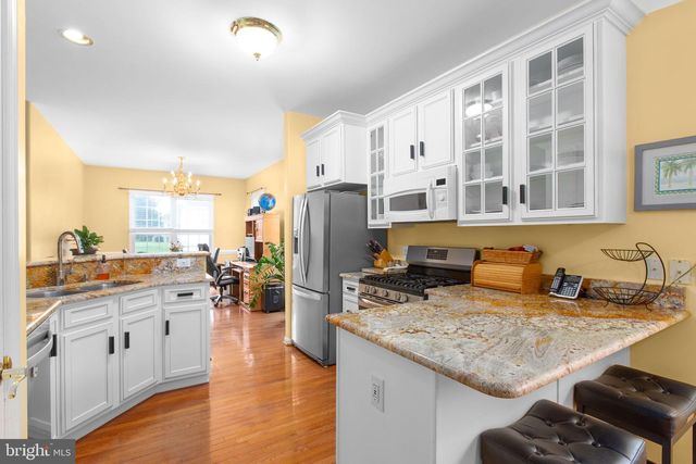 11315 MANSFIELD CLUB DR, Fredericksburg, VA 22408