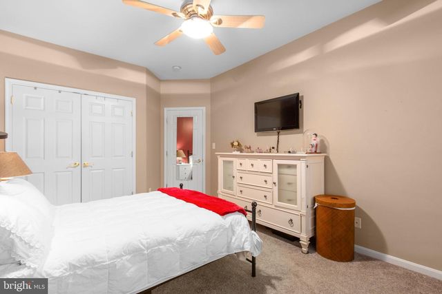 11315 MANSFIELD CLUB DR, Fredericksburg, VA 22408