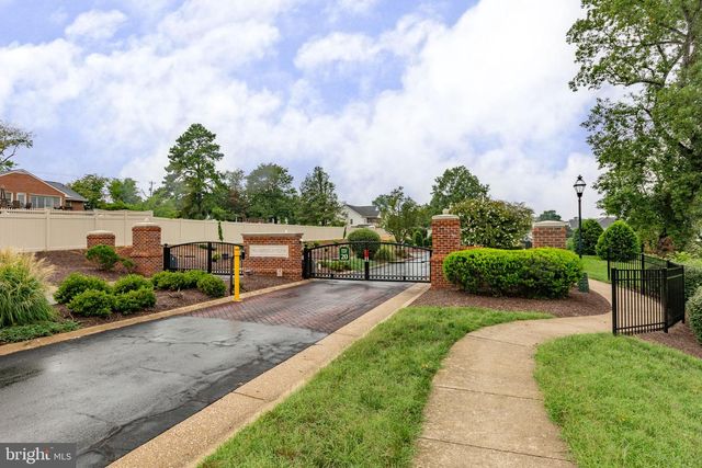 11315 MANSFIELD CLUB DR, Fredericksburg, VA 22408