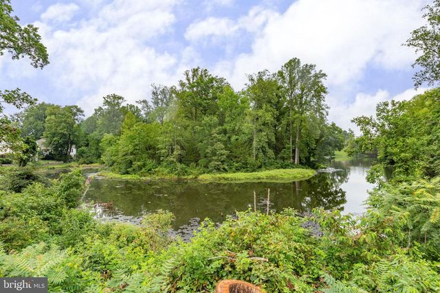 11315 MANSFIELD CLUB DR, Fredericksburg, VA 22408