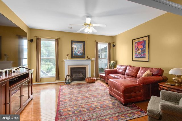 11315 MANSFIELD CLUB DR, Fredericksburg, VA 22408