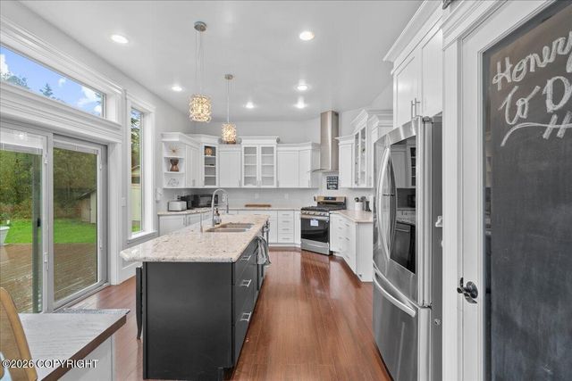 521 E Lochcarron Drive, Wasilla, AK 99654