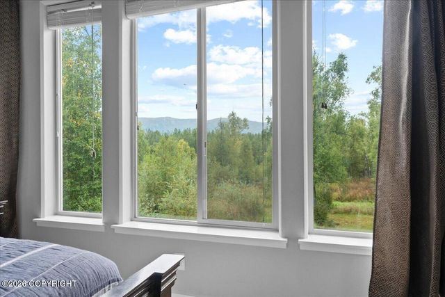 521 E Lochcarron Drive, Wasilla, AK 99654