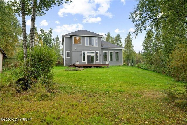 521 E Lochcarron Drive, Wasilla, AK 99654