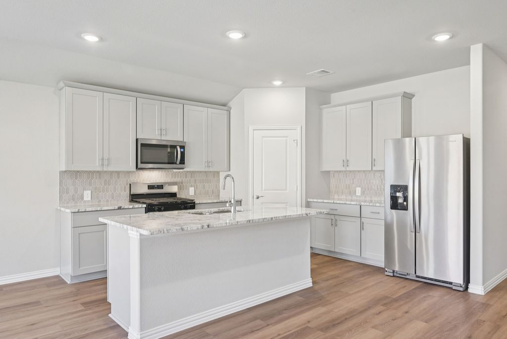 5909 Broadacre Drive, Princeton, TX 75071