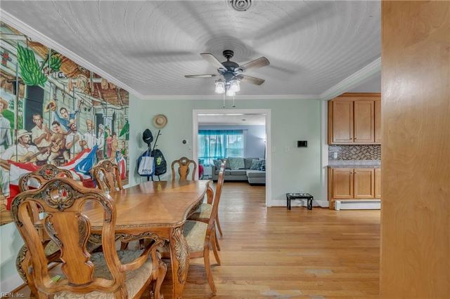 409 Shoreline DR, Hampton, VA 23669
