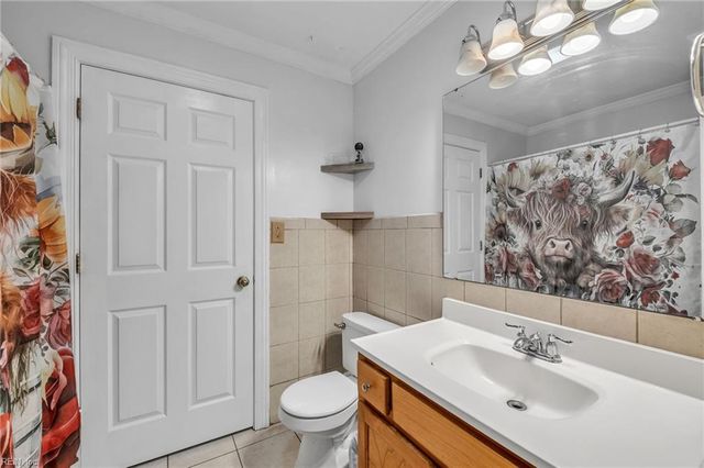 409 Shoreline DR, Hampton, VA 23669