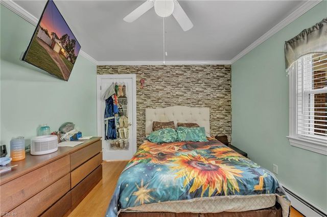 409 Shoreline DR, Hampton, VA 23669