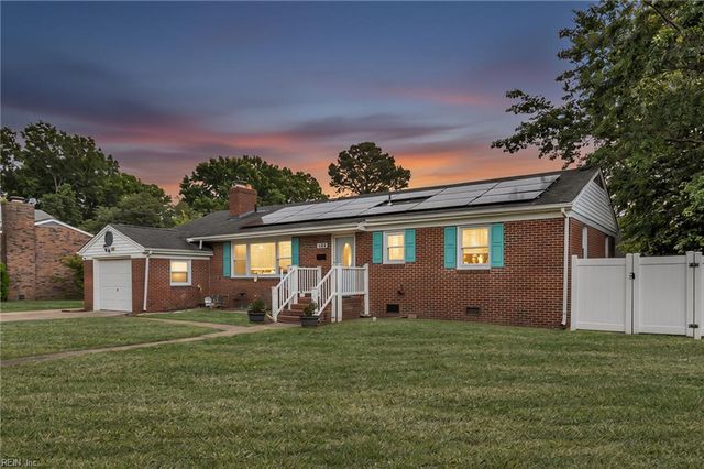 409 Shoreline DR, Hampton, VA 23669