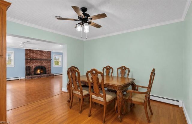 409 Shoreline DR, Hampton, VA 23669