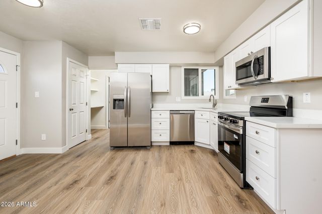 4031 E Nancy Lane, Phoenix, AZ 85042