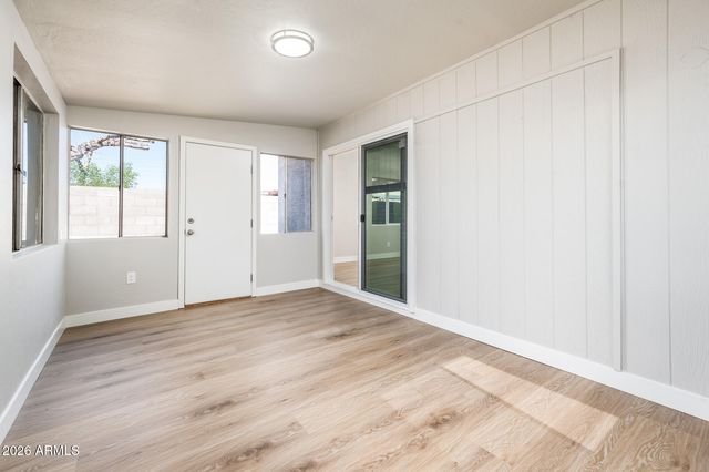 4031 E Nancy Lane, Phoenix, AZ 85042