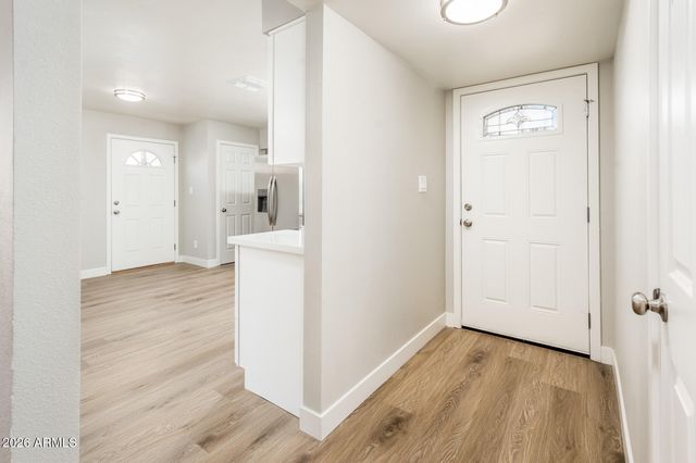 4031 E Nancy Lane, Phoenix, AZ 85042