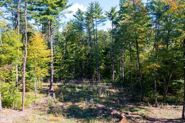 178 Route 9P, Malta, NY 12866