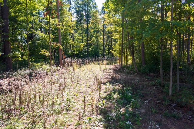 178 Route 9P, Malta, NY 12866