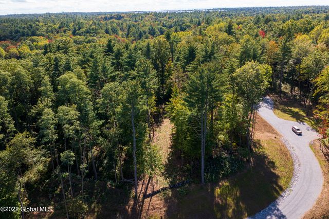 178 Route 9P, Malta, NY 12866