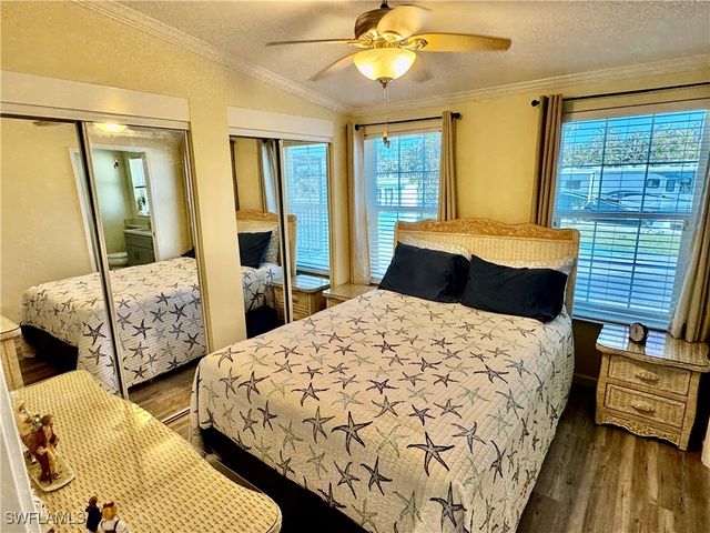 19681 Summerlin RD 217, Fort Myers, FL 33908