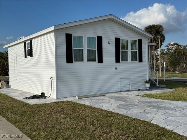 19681 Summerlin RD 217, Fort Myers, FL 33908