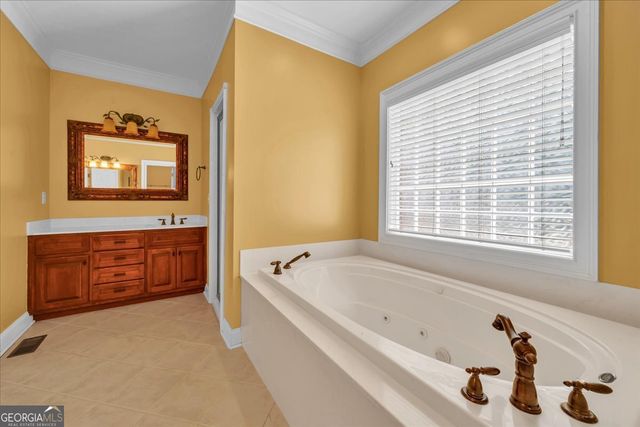 213 Sabre Drive, Bonaire, GA 31005