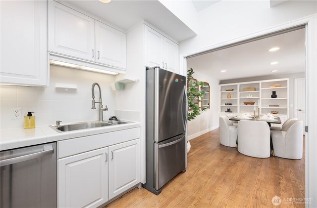 130 141st Place NE, Bellevue, WA 98007