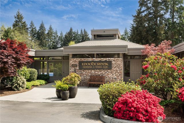 130 141st Place NE, Bellevue, WA 98007