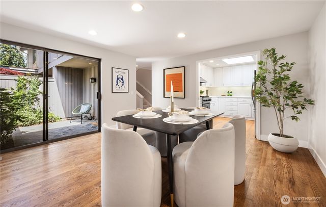 130 141st Place NE, Bellevue, WA 98007