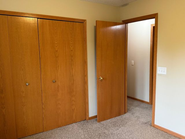 16601 50th Court N, Plymouth, MN 55446