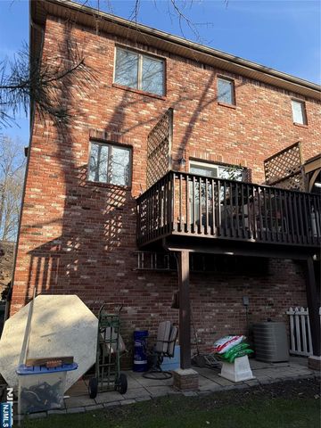 257B 5th Street 2, Palisades Park, NJ 07650