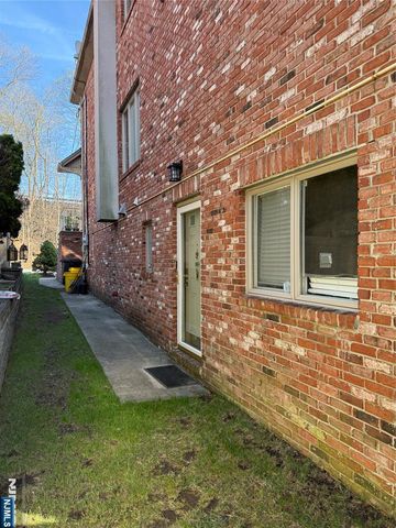 257B 5th Street 2, Palisades Park, NJ 07650