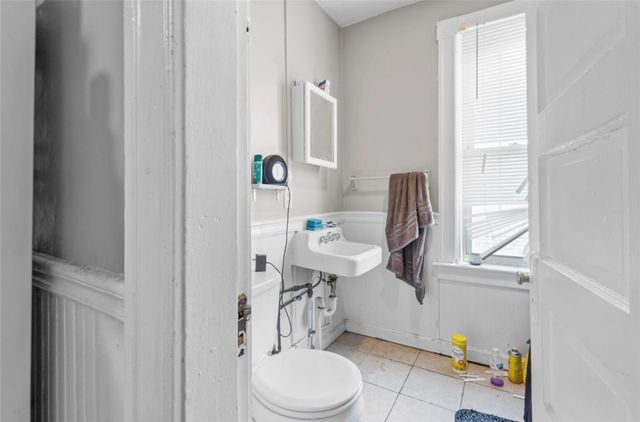 16 Maplehurst Avenue, Providence, RI 02908