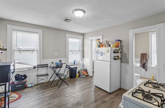 16 Maplehurst Avenue, Providence, RI 02908