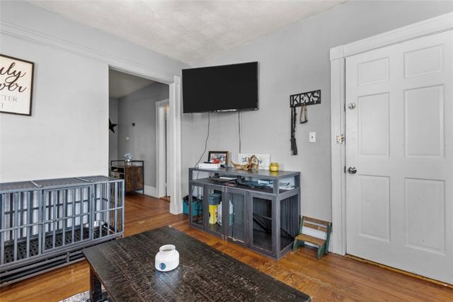 16 Maplehurst Avenue, Providence, RI 02908