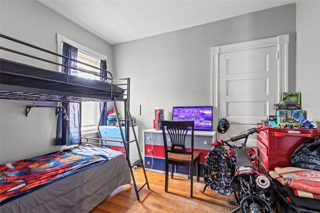 16 Maplehurst Avenue, Providence, RI 02908