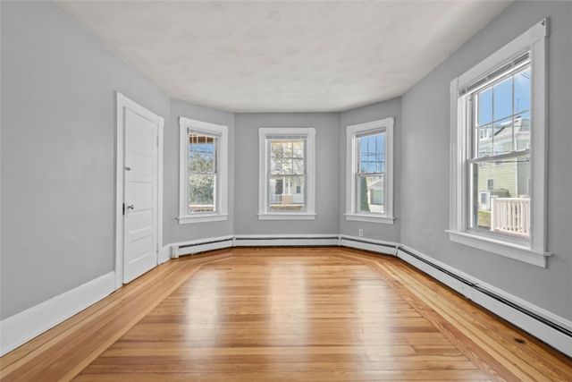 16 Maplehurst Avenue, Providence, RI 02908